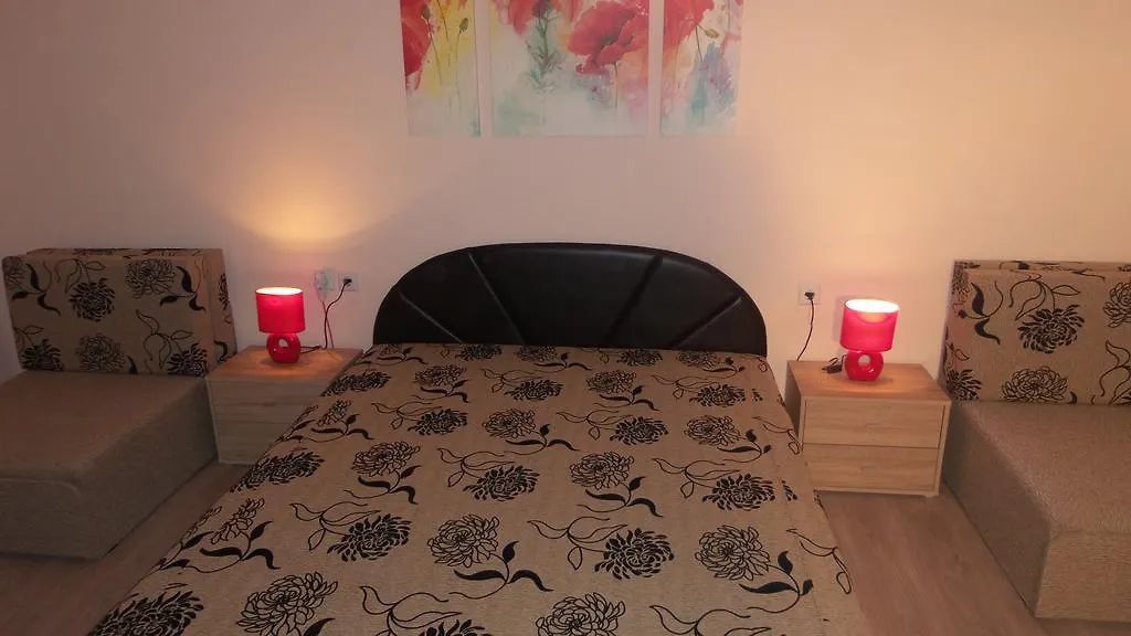 Tiszavirág Apartmanház Szeged Appartamento