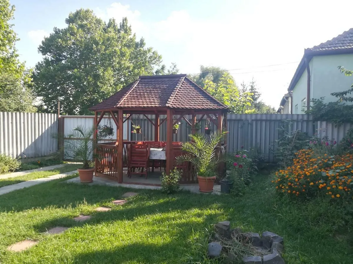 Tiszavirág Apartmanház Szeged Appartamento